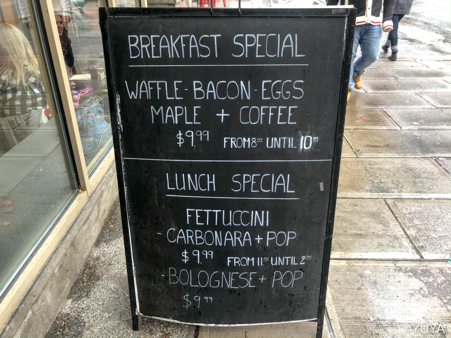 【Le Petit Belge】贅沢なワッフルモーニングで優雅な1日を【バンクーバー・ダウンタウン】 YUYA WORLD TRIP.